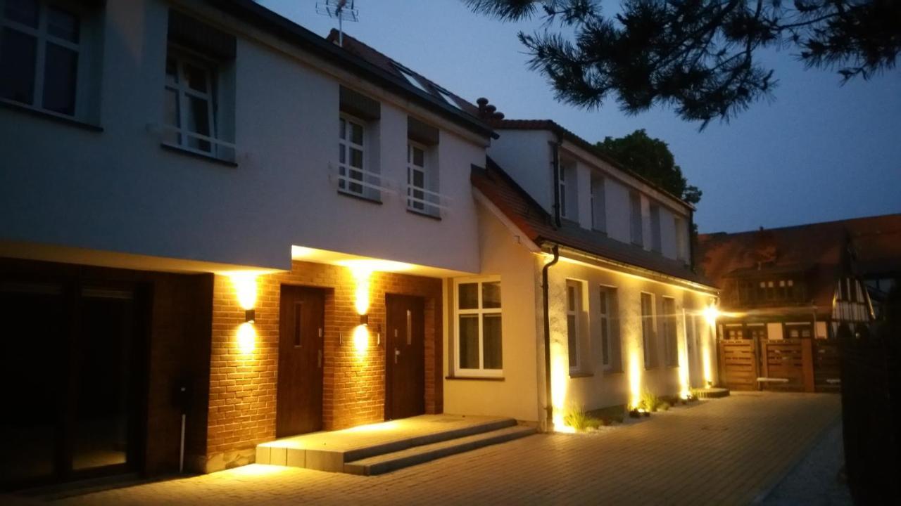 Apartamenty Royal Maris 1 - Najlepsza Lokalizacja W Ustce, Blisko Plazy I Portu, Bezplatny Parking, Scisle Centrum Ustka Exteriör bild
