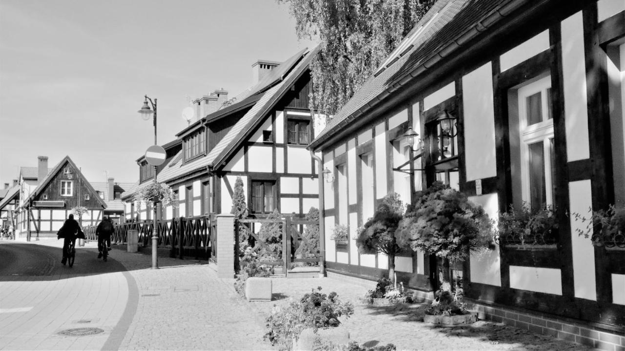 Apartamenty Royal Maris 1 - Najlepsza Lokalizacja W Ustce, Blisko Plazy I Portu, Bezplatny Parking, Scisle Centrum Ustka Exteriör bild